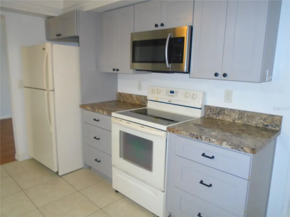 3648 91ST AVENUE #6 Pinellas Park, FL 33782