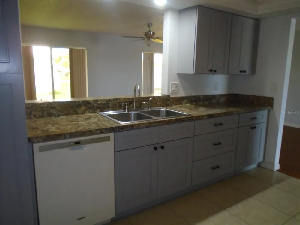 3648 91ST AVENUE #6 Pinellas Park, FL 33782