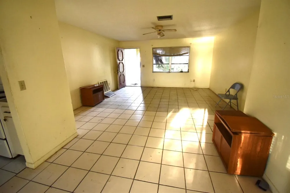 704 LEMONWOOD DRIVE Oldsmar, FL 34677