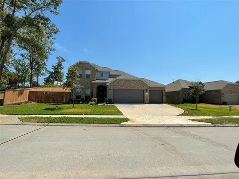 748 Wedgewood Park