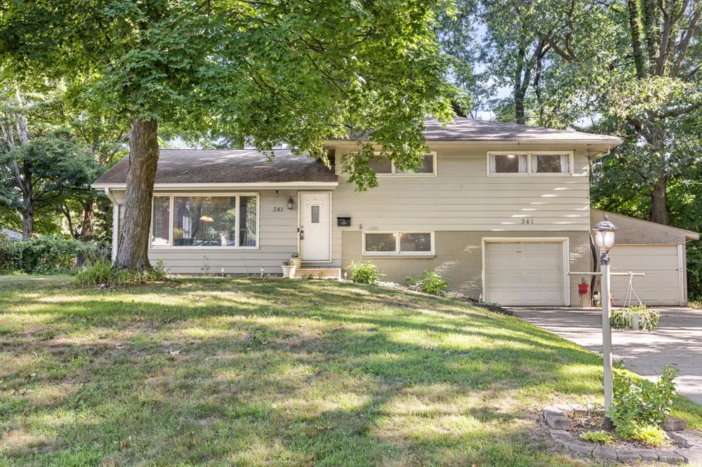 341 Country Club Terrace Battle Creek, MI 49015