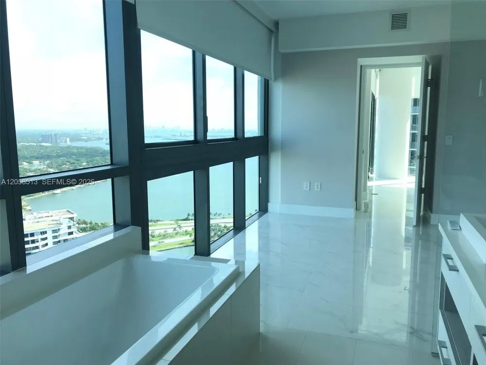 650 NE 32nd St #4508 Miami, FL 33137