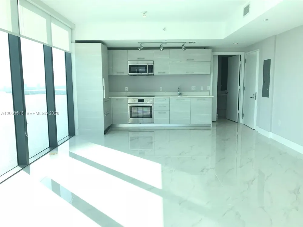 650 NE 32nd St #4508 Miami, FL 33137