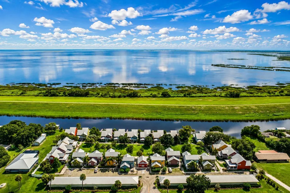 4334 US Highway 441 SE #22 Okeechobee, FL 34974