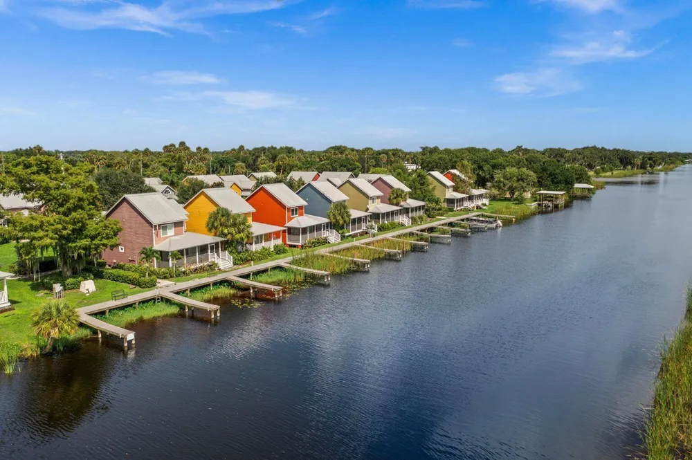 4334 US Highway 441 SE #22 Okeechobee, FL 34974