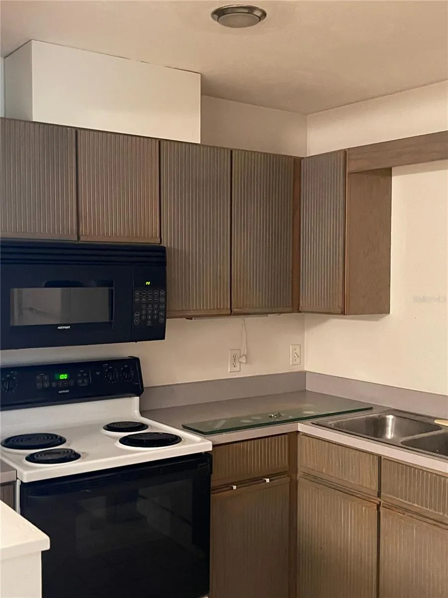3504 NW 37TH AVENUE Gainesville, FL 32605