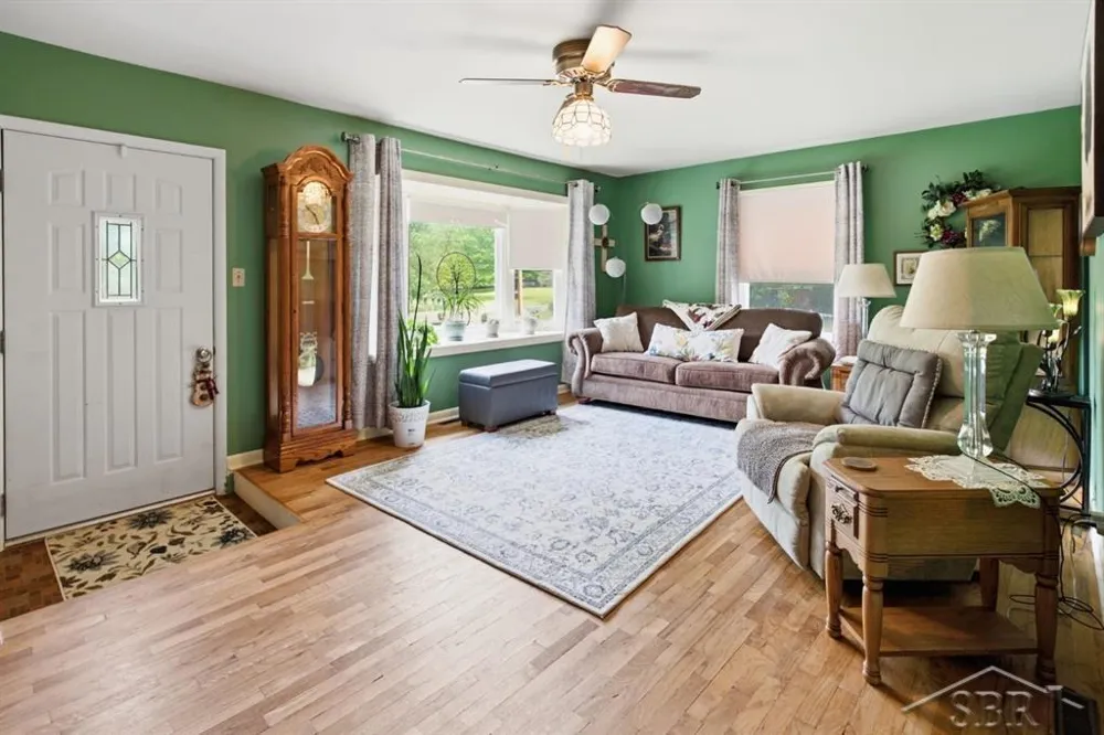 1072 E Stewart Road Homer Township, MI 48640