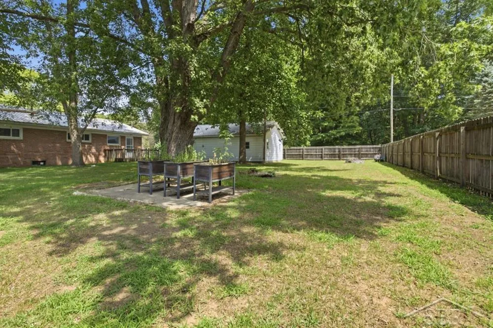 1072 E Stewart Road Homer Township, MI 48640