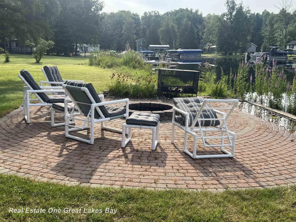 115 Atwood Drive Denton Township, MI 48651