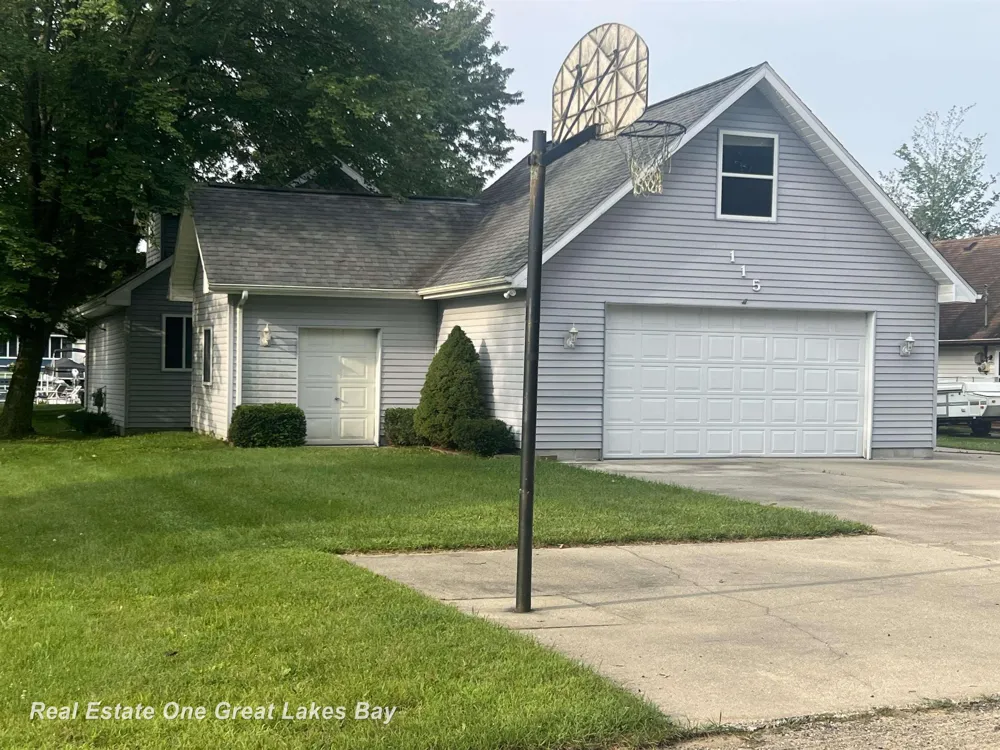 115 Atwood Drive Denton Township, MI 48651
