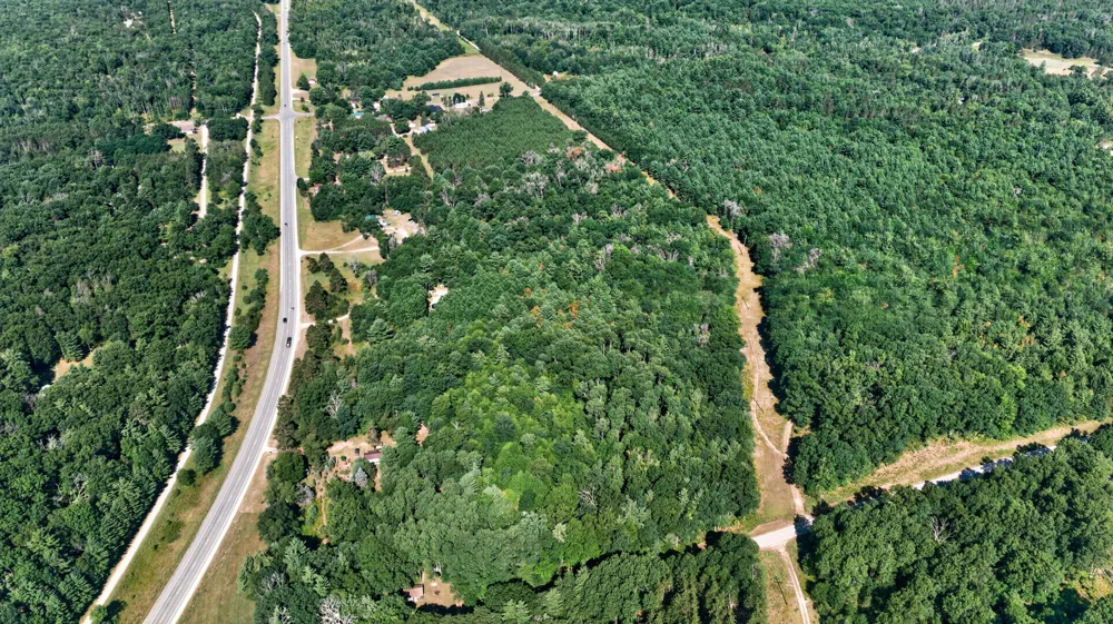 5821 S Queens Highway Cherry Valley Township, MI 49623