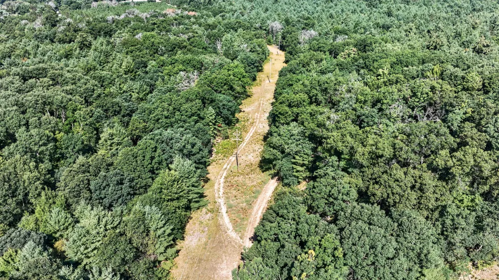 5821 S Queens Highway Cherry Valley Township, MI 49623
