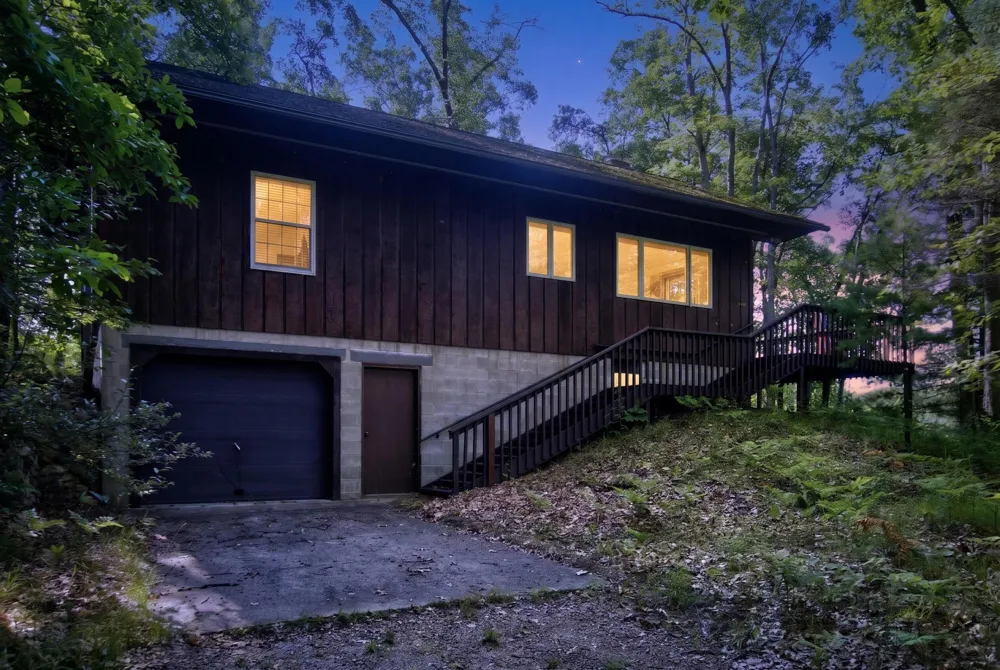 5821 S Queens Highway Cherry Valley Township, MI 49623