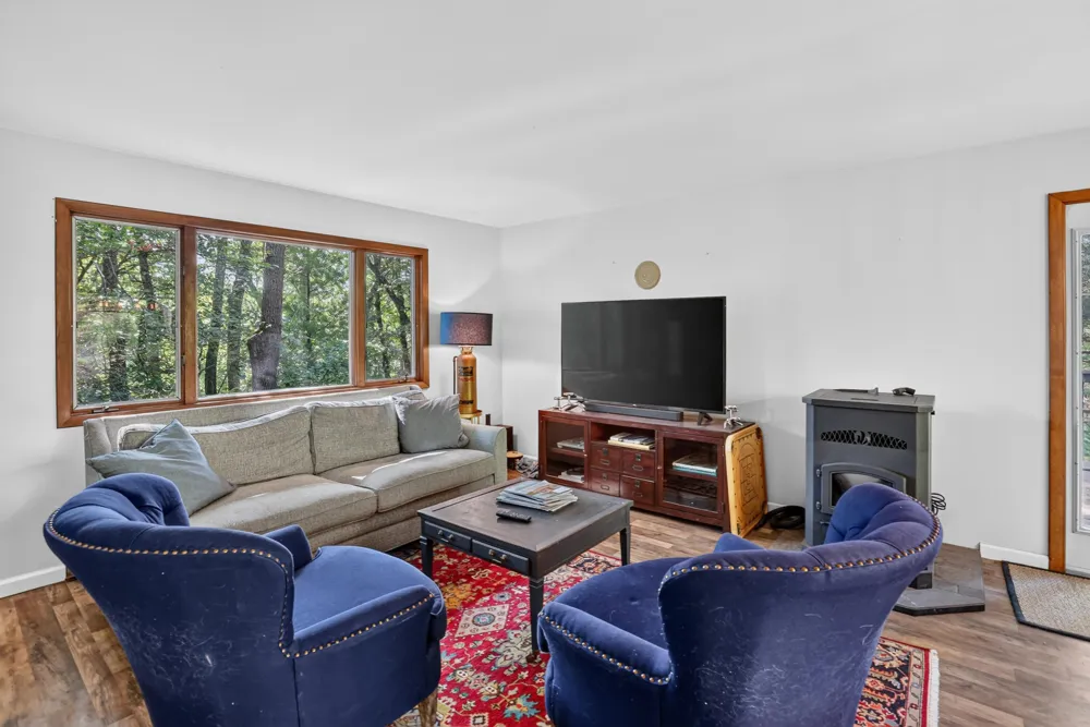 5821 S Queens Highway Cherry Valley Township, MI 49623