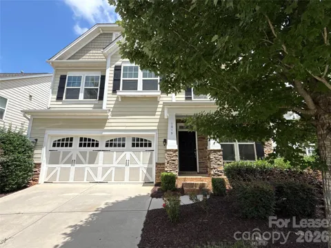 1019 Dunhill Lane