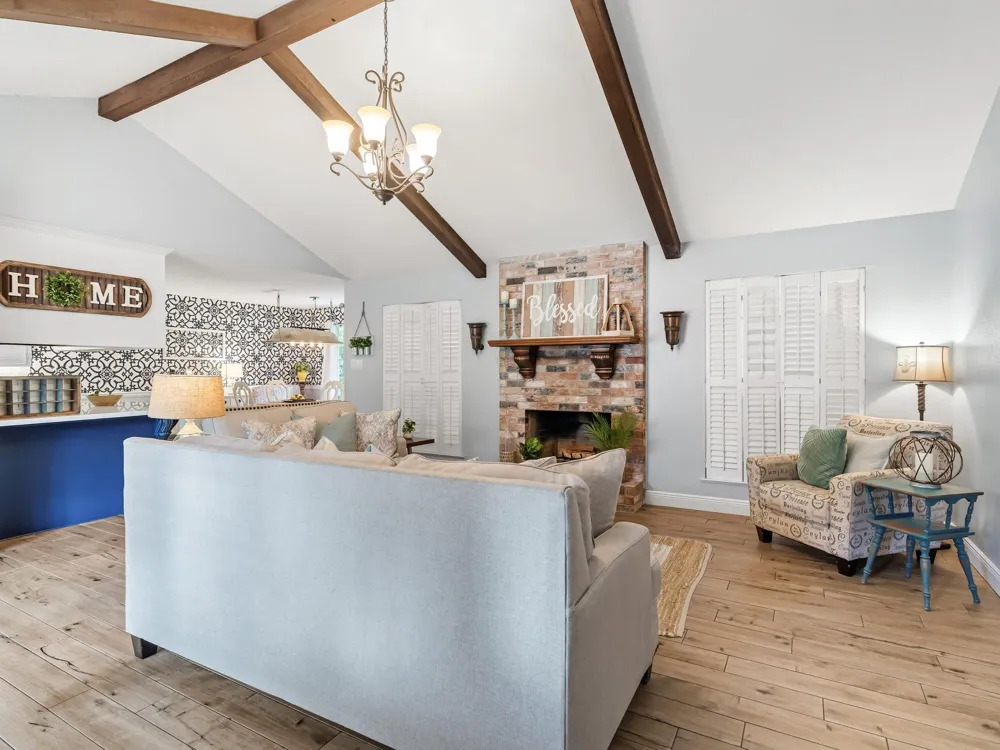 100 E Black Gum Lane Village Mills, TX 77663