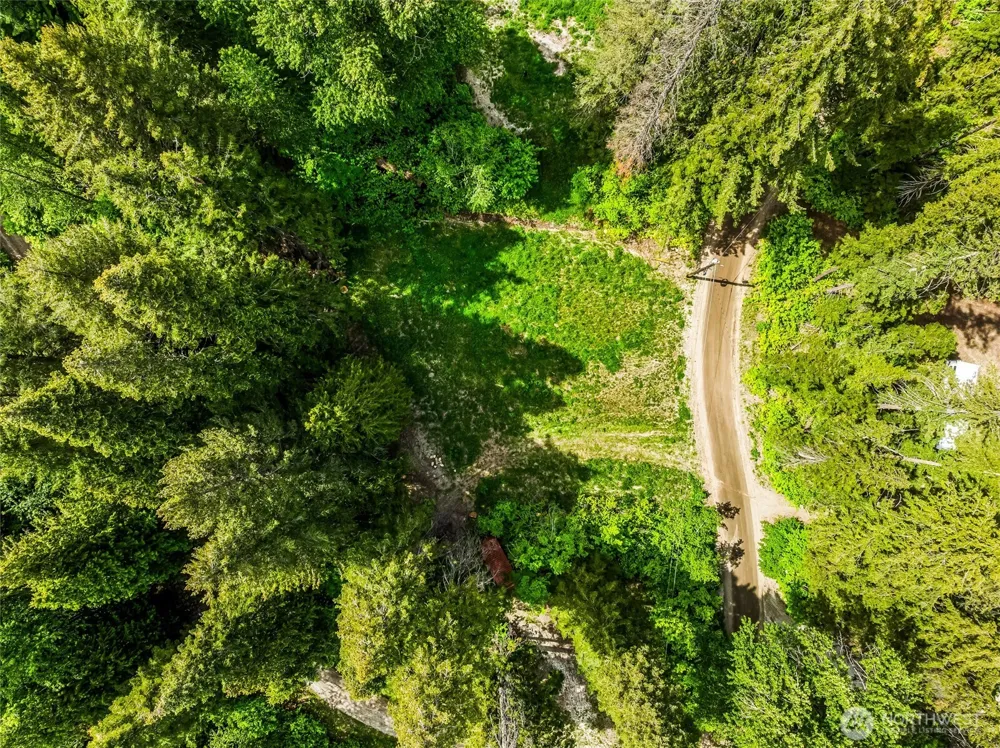 13861 13863 Brae Burn Road Leavenworth, WA 98826