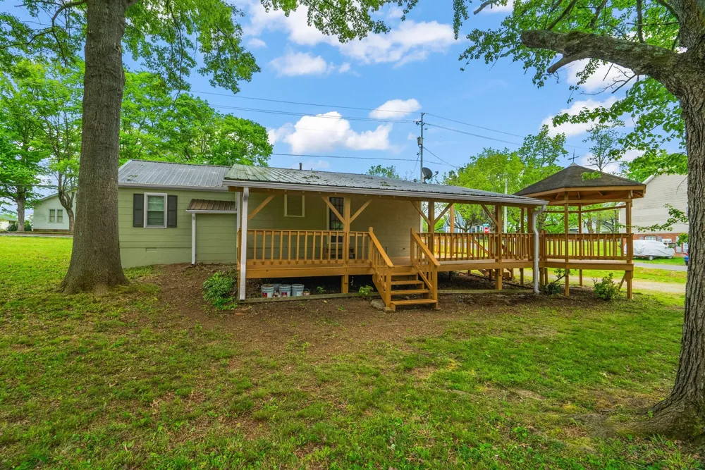 328 Portland Blvd Portland, TN 37148