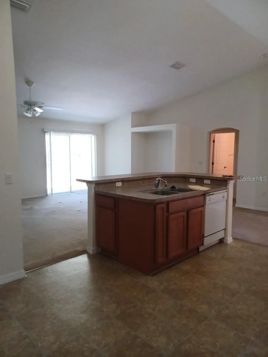 63 BANNBURY LANE Palm Coast, FL 32137