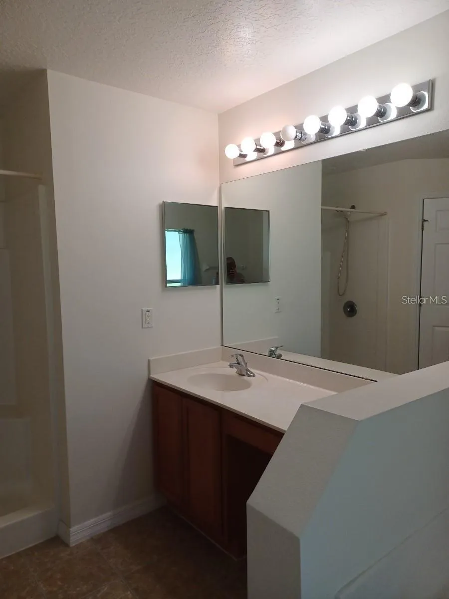 63 BANNBURY LANE Palm Coast, FL 32137