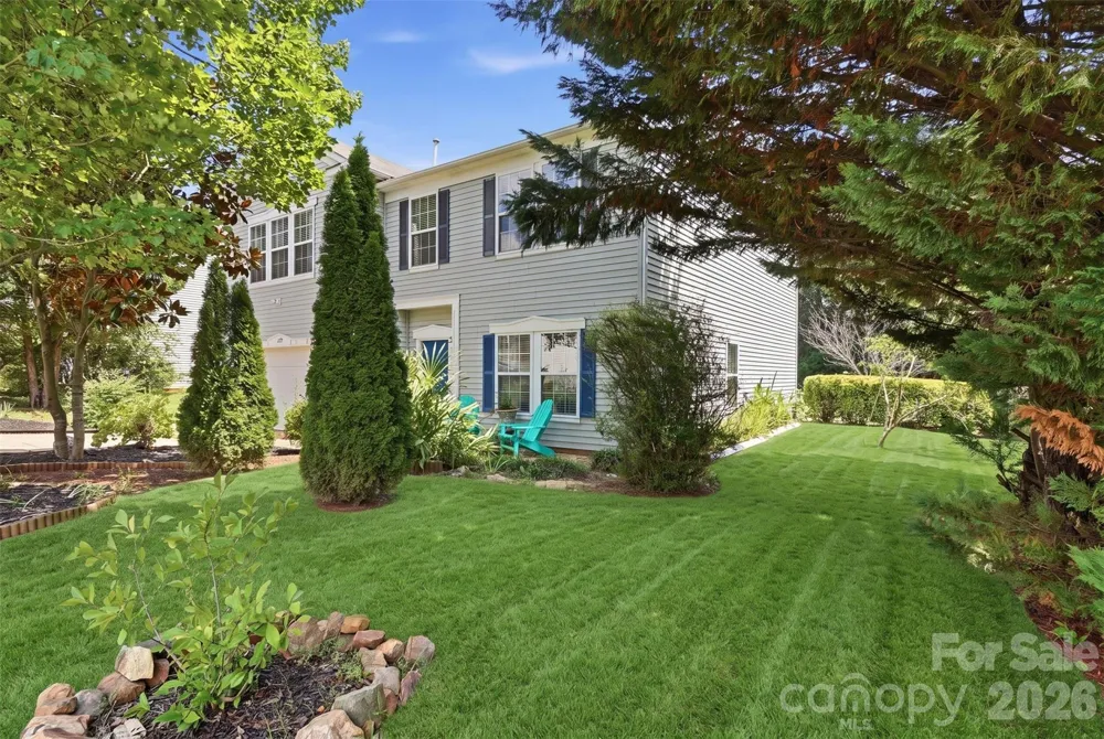 1957 Leesburg Drive Clover, SC 29710