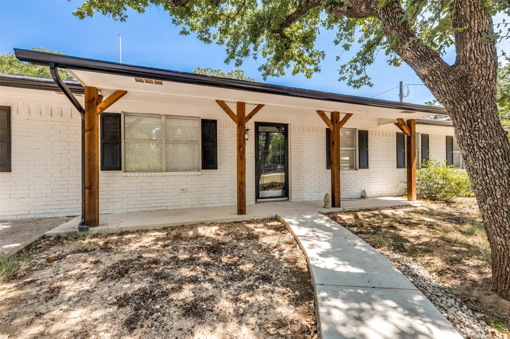 240 County Road 4358 Decatur, TX 76234