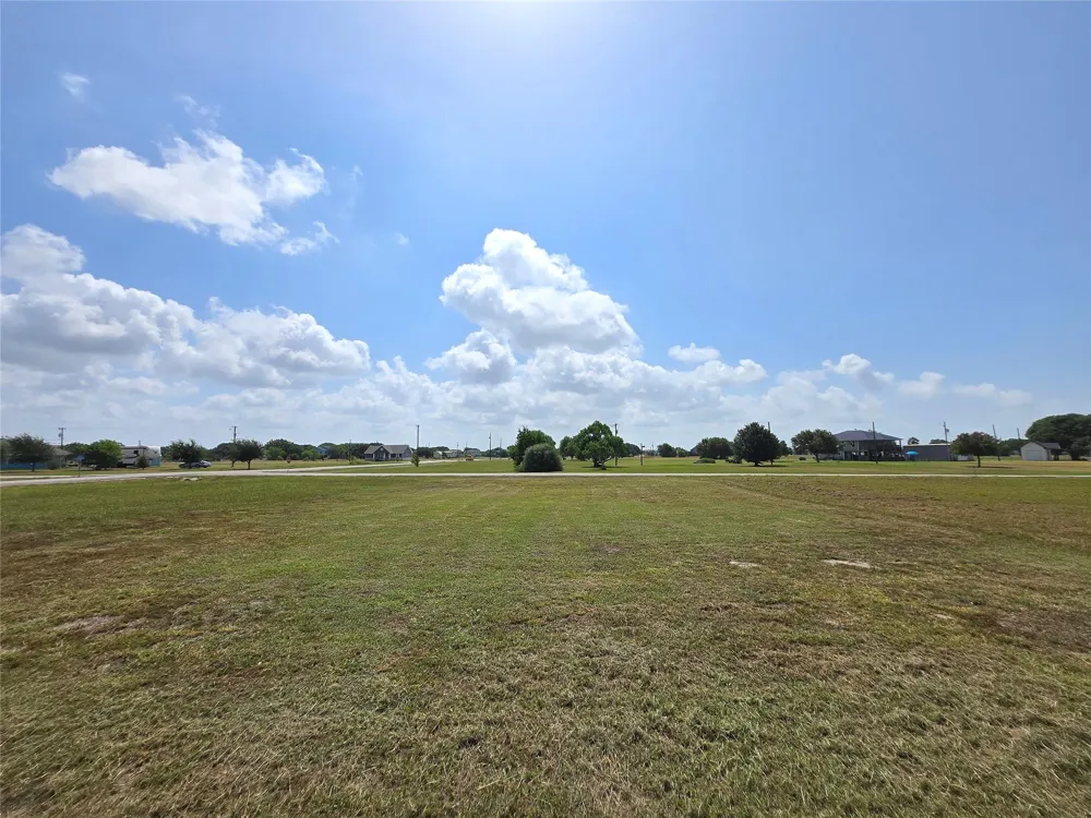 1102 Buckskin Drive Palacios, TX 77465