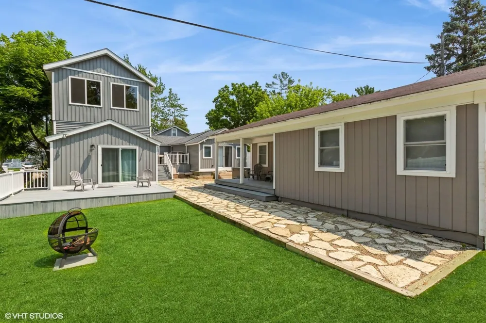 116 Smith Street New Buffalo, MI 49117