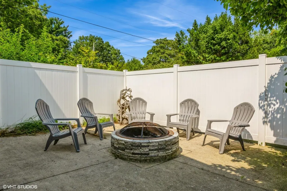 116 Smith Street New Buffalo, MI 49117