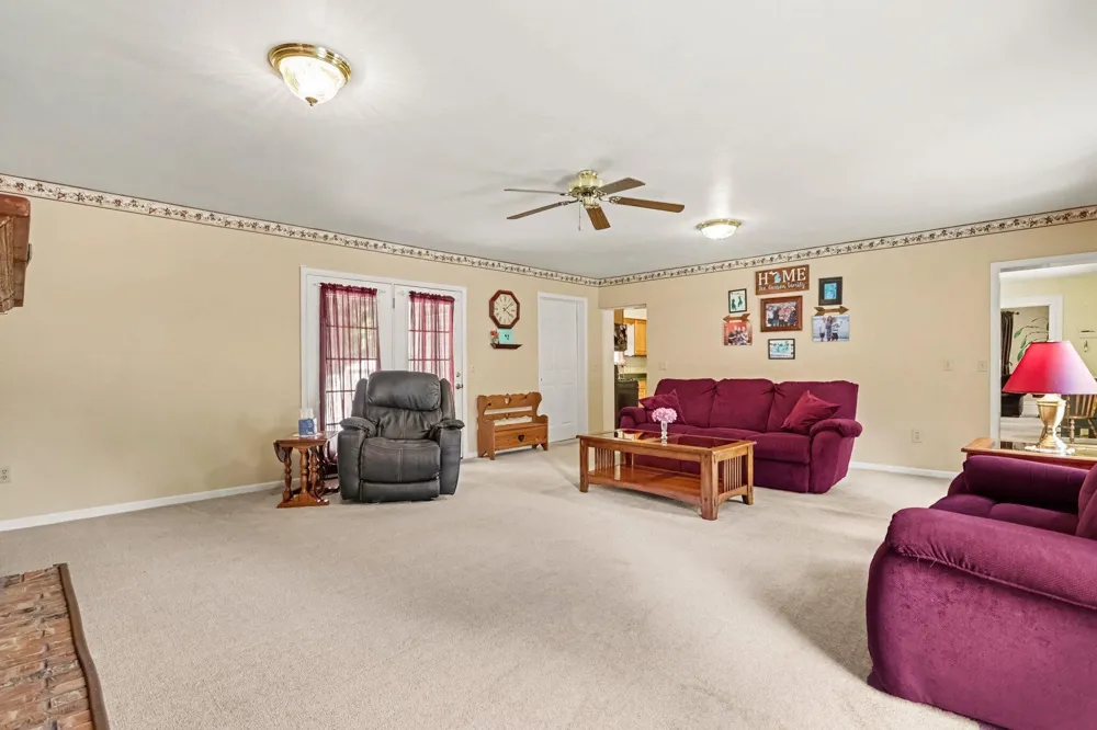 60912 Broadway Street Union City, MI 49094