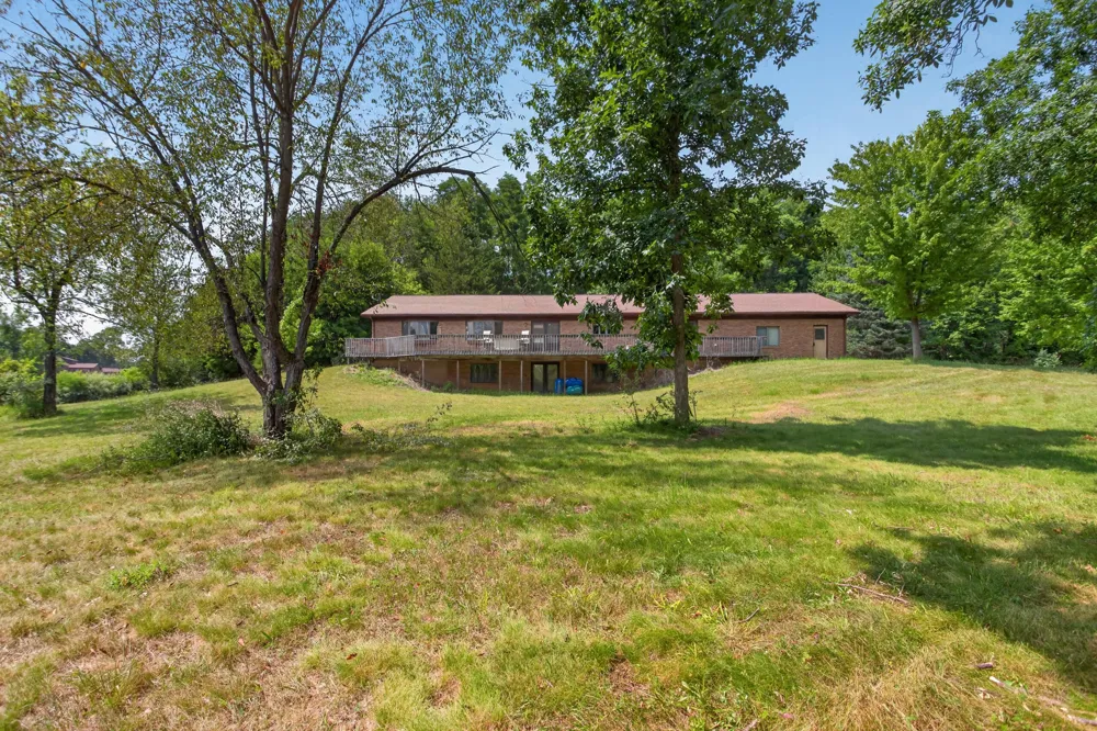 15281 U.S. 12 Brooklyn, MI 49230