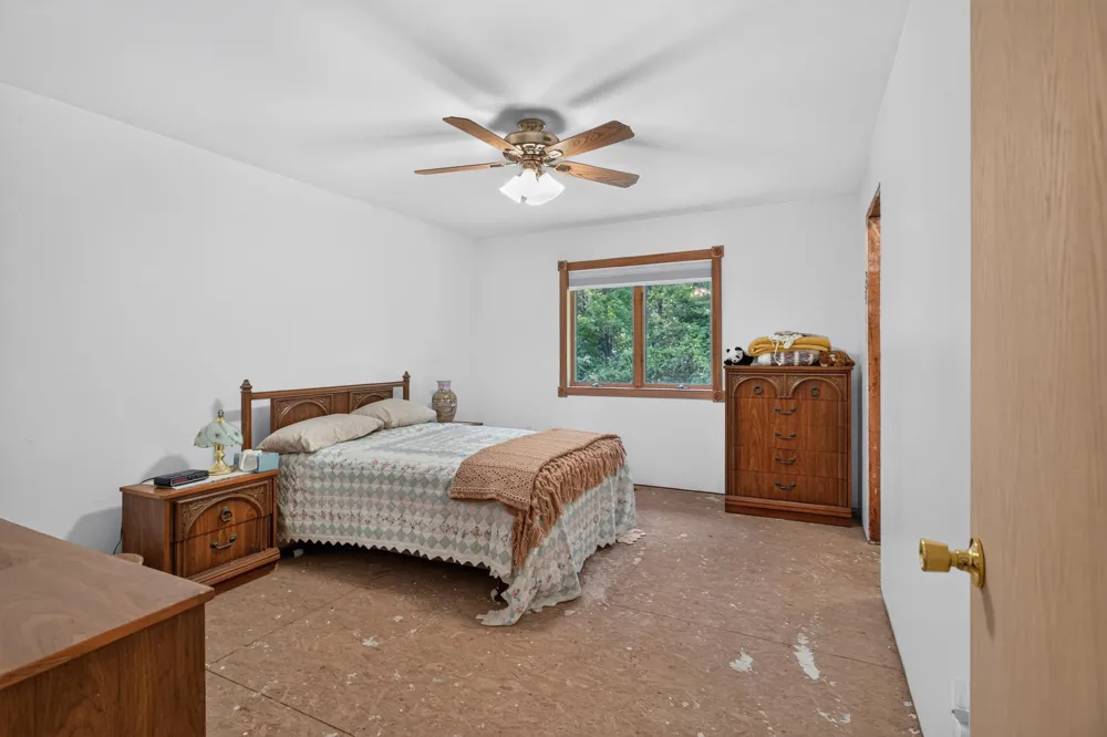 15281 U.S. 12 Brooklyn, MI 49230
