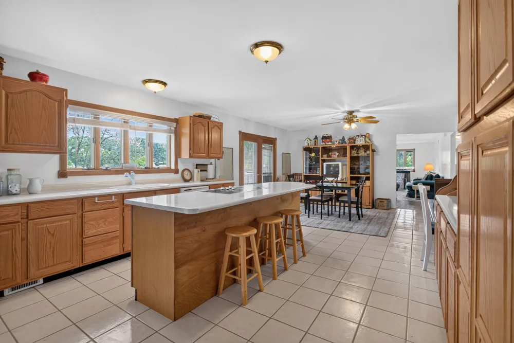 15281 U.S. 12 Brooklyn, MI 49230