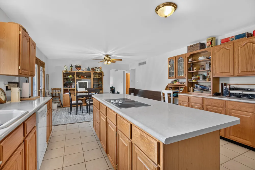 15281 U.S. 12 Brooklyn, MI 49230