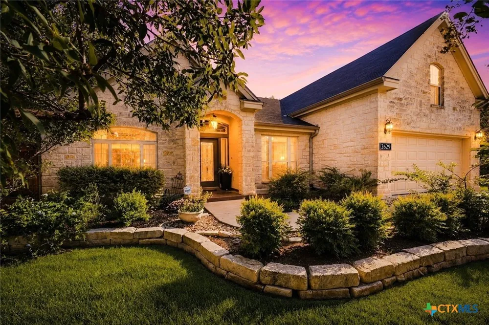 2629 Fairwood Drive New Braunfels, TX 78132