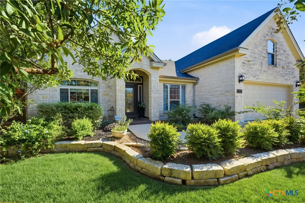 2629 Fairwood Drive New Braunfels, TX 78132