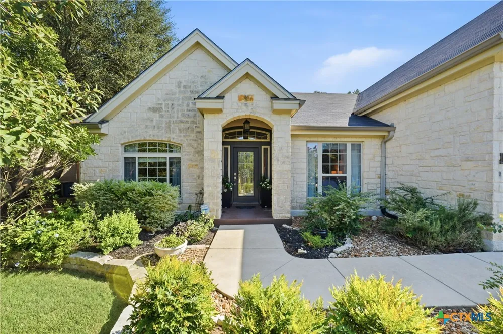 2629 Fairwood Drive New Braunfels, TX 78132