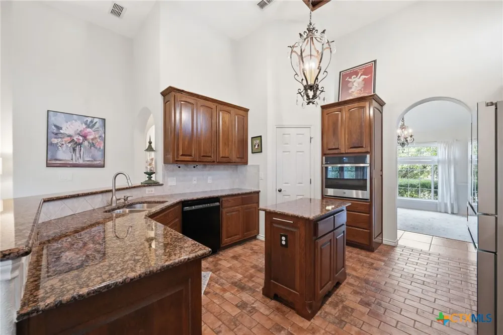 2629 Fairwood Drive New Braunfels, TX 78132