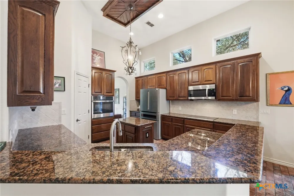 2629 Fairwood Drive New Braunfels, TX 78132