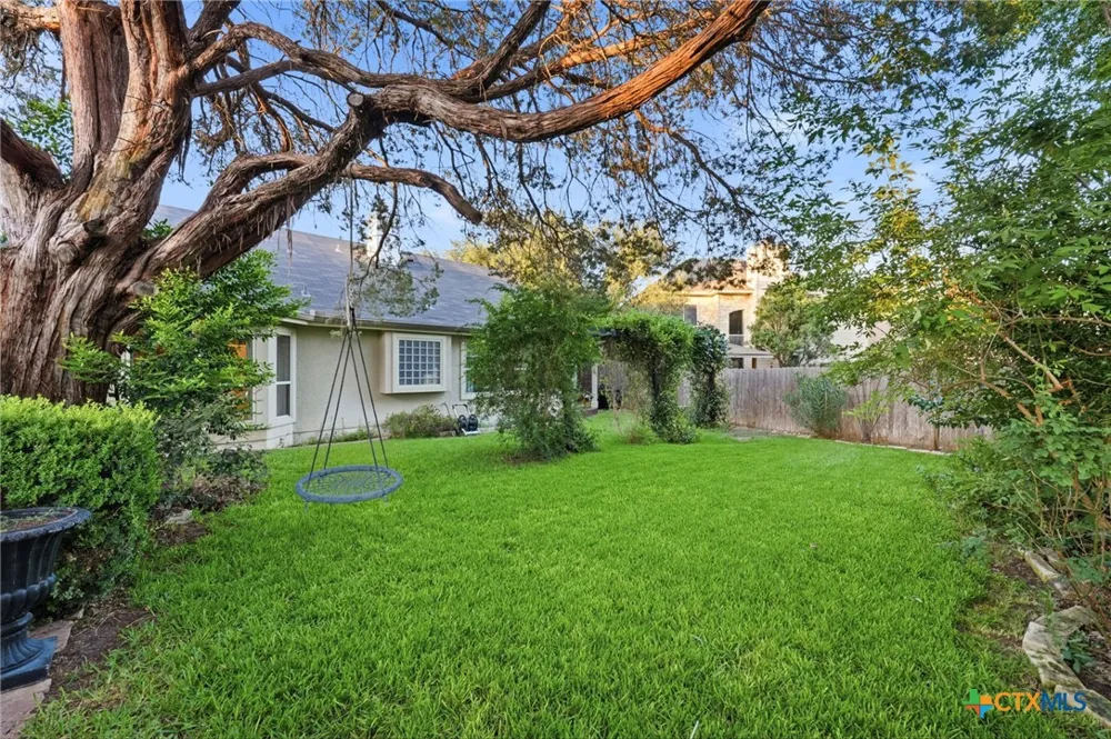 2629 Fairwood Drive New Braunfels, TX 78132