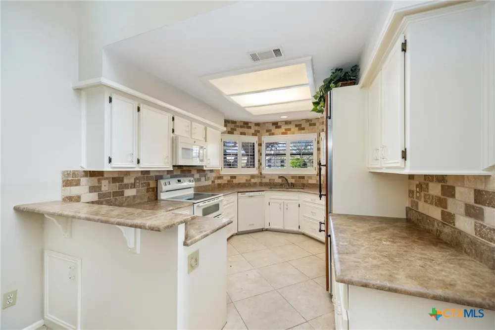 5 Cypress Point Wimberley, TX 78676