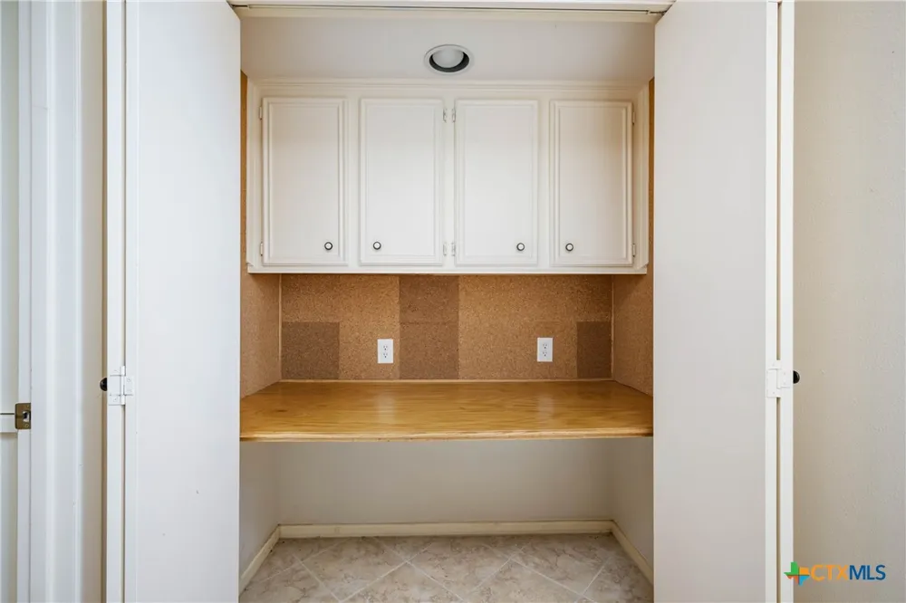 5 Cypress Point Wimberley, TX 78676