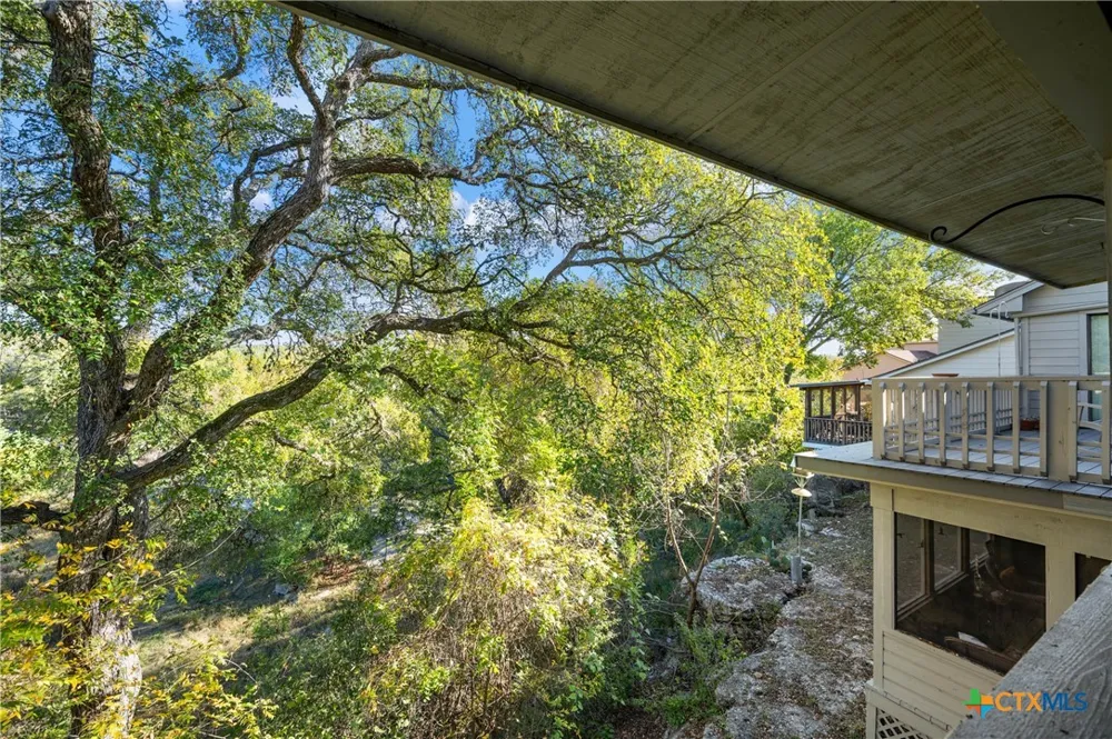 5 Cypress Point Wimberley, TX 78676