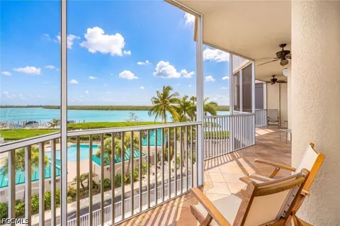 Bay Beach Lane #442