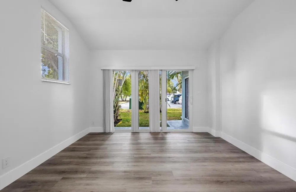 5586 LAKEWOOD CIRCLE #A Margate, FL 33063