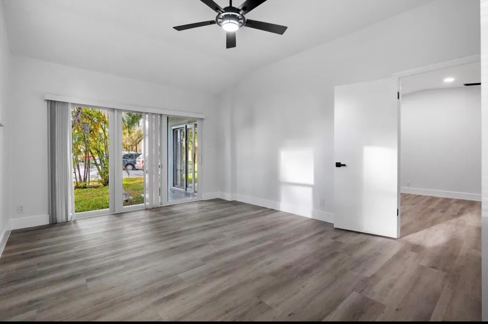5586 LAKEWOOD CIRCLE #A Margate, FL 33063
