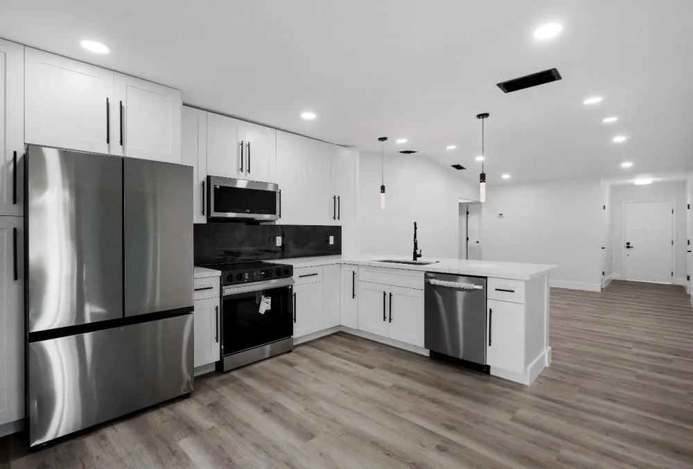 5586 LAKEWOOD CIRCLE #A Margate, FL 33063