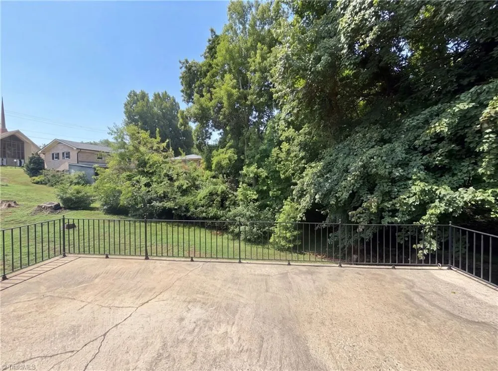 608 Morehead Street Reidsville, NC 27320