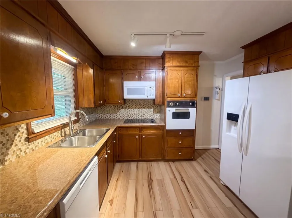 608 Morehead Street Reidsville, NC 27320
