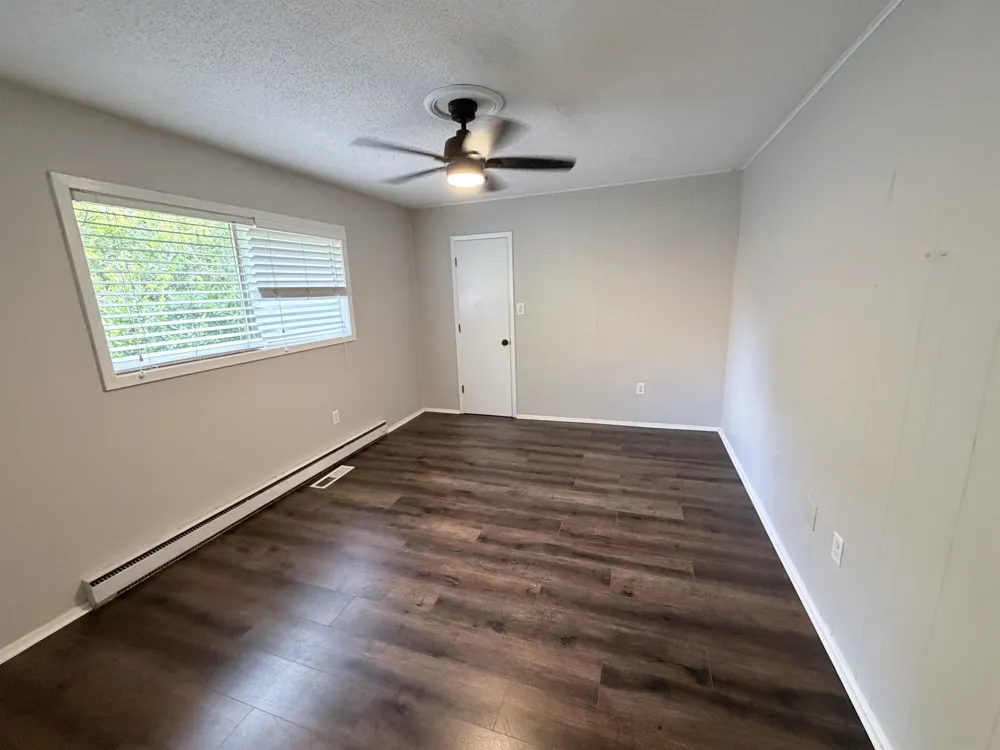 359 S FENWICK RD Memphis, TN 38111